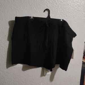Universal Thread Black Knit Shorts